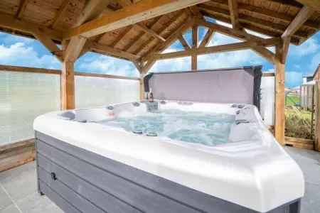 Maison 10 personnes à Lierneux avec bain à remous : photo 7