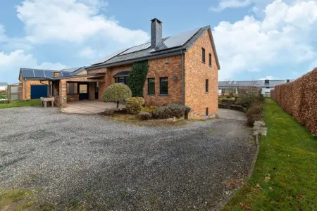 Maison 10 personnes à Lierneux avec bain à remous : photo 8