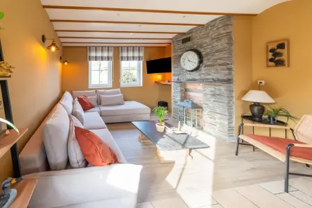 Maison 10 personnes à Lierneux avec bain à remous : photo 11