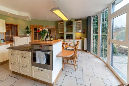 Maison 10 personnes à Lierneux avec bain à remous : photo 18