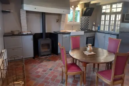 Maison de campagne rénovée à Devay, 5 personnes : photo 9