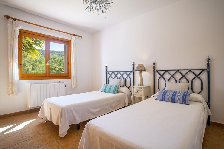 Ses Savines – Maison minimaliste 130 m² avec piscine - Photo 19