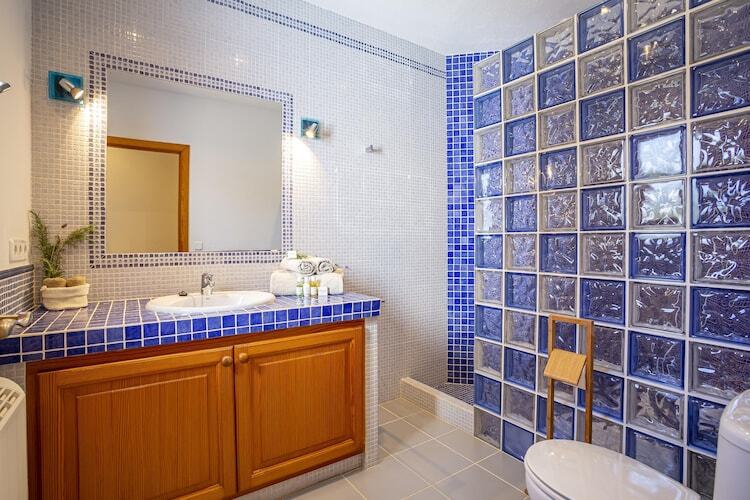 Ses Savines – Maison minimaliste 130 m² avec piscine - Photo 21