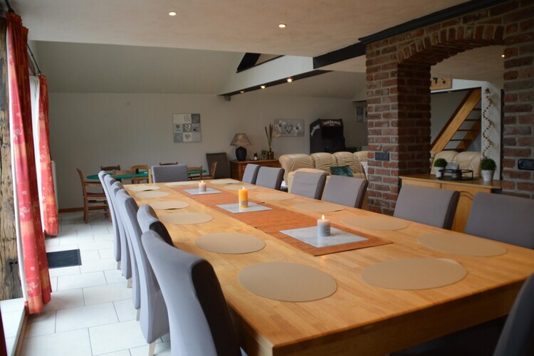 La Ferm'Anne, maison 14 personnes avec piscine intérieure à Verviers - Photo 8