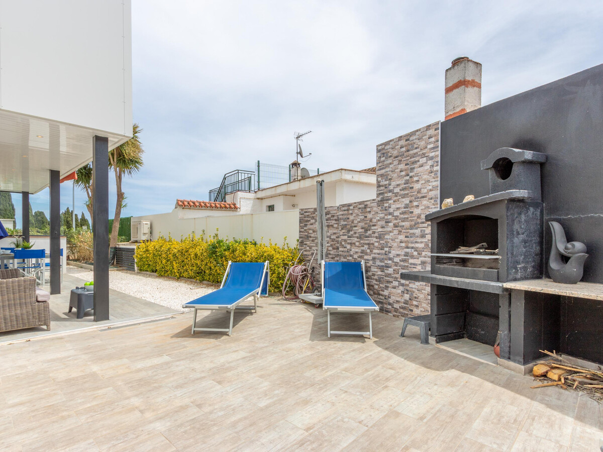 Villa moderne 6 pers. avec piscine privée à Sant Pere Pescador - Photo 6