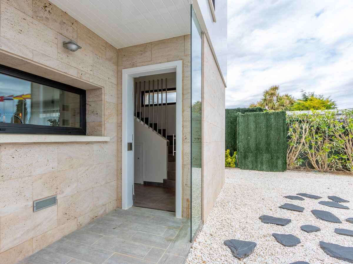 Villa moderne 6 pers. avec piscine privée à Sant Pere Pescador - Photo 10