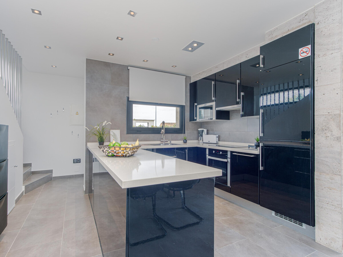 Villa moderne 6 pers. avec piscine privée à Sant Pere Pescador - Photo 13