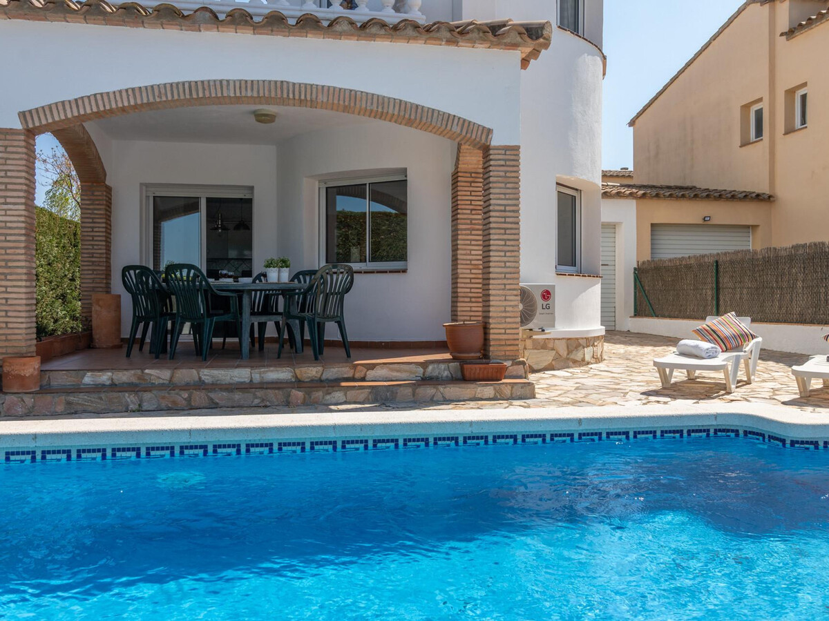 Villa 3 chambres avec piscine et solarium à Sant Pere Pescador - Photo 7