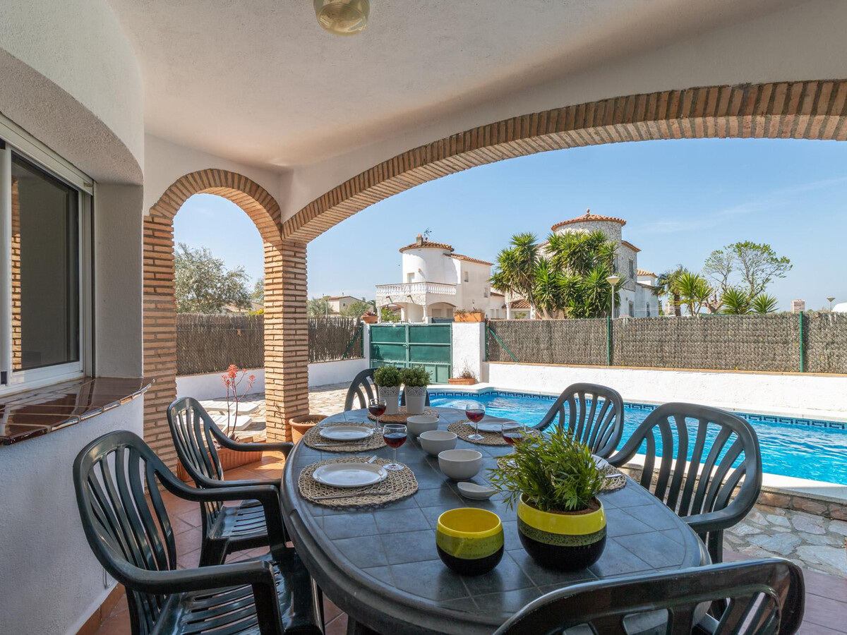 Villa 3 chambres avec piscine et solarium à Sant Pere Pescador - Photo 11