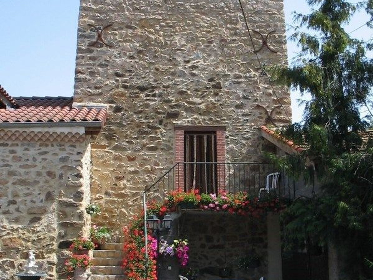 Gîte historique XVIe avec pêche privée à Lorlanges - Photo 2