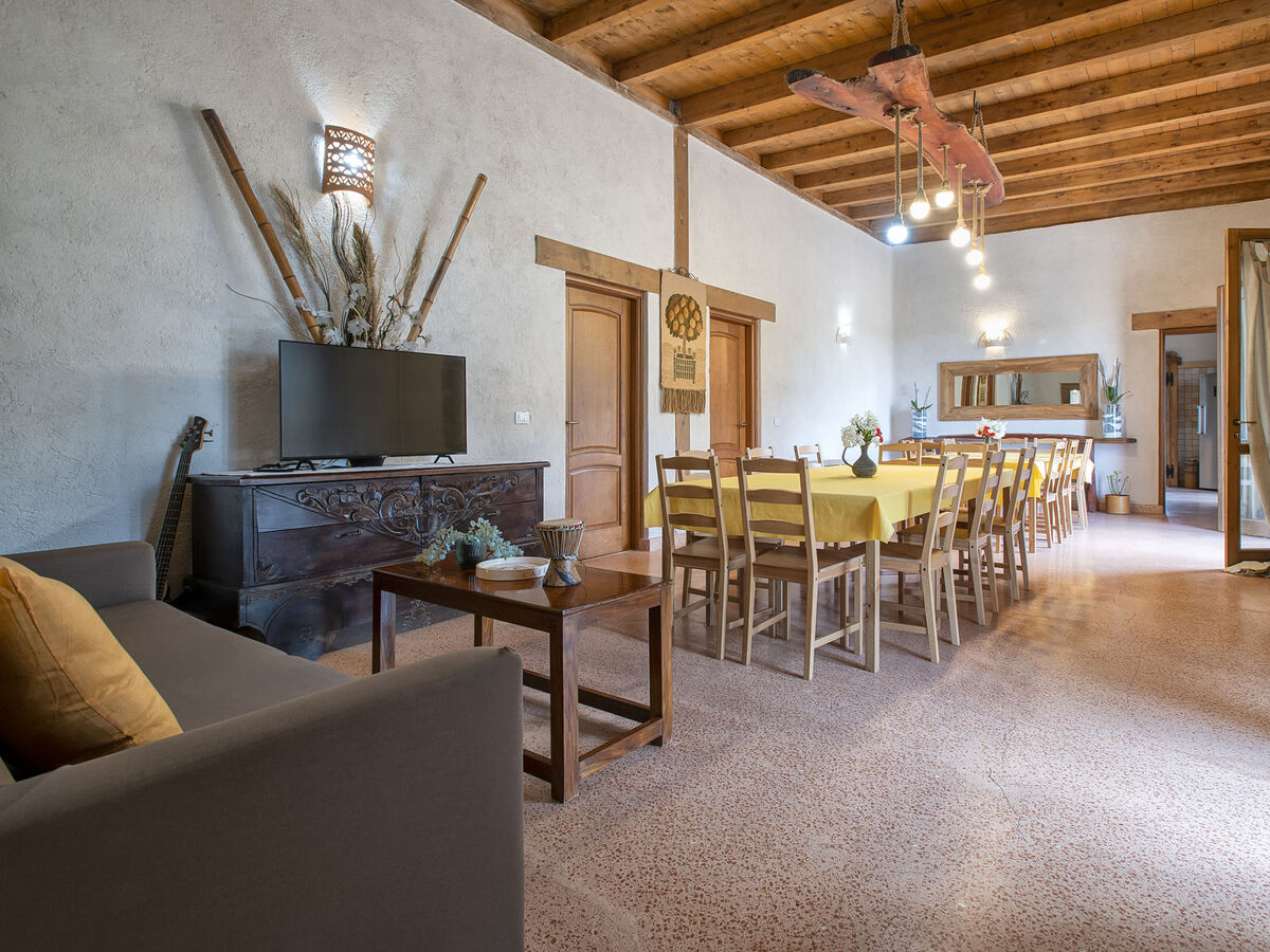 Villa Essenthia – 18 pers., piscine & jardin à Alghero - Photo 20