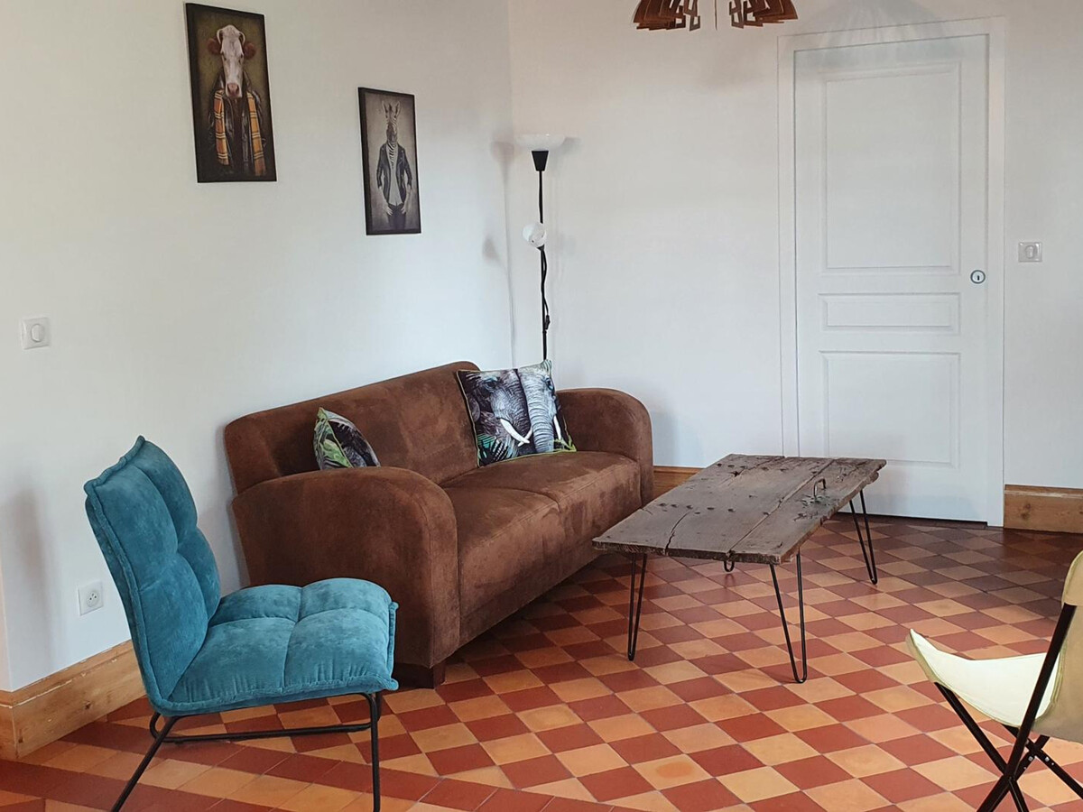 Gîte 19ᵉ restauré à Cindré, terrasse et jardin - Photo 11