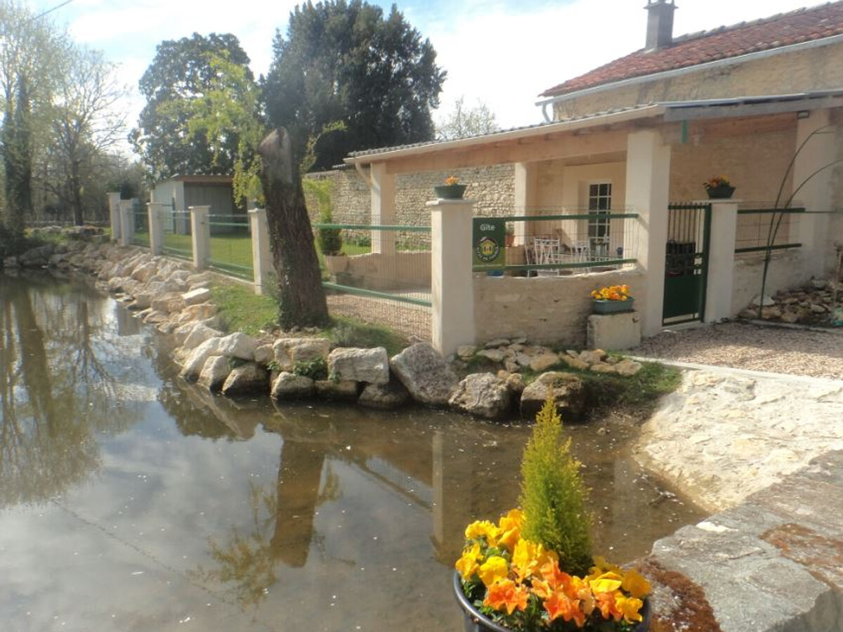 Gite Charentais 4 pers. avec Jardin Clos et Accueil Chevaux - Photo 1