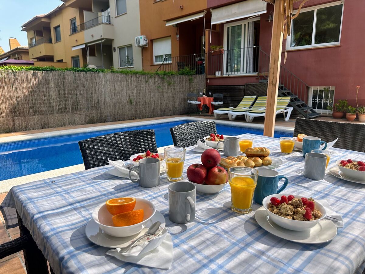 La Victoria, maison 3 niveaux avec piscine à Palafrugell - Photo 3