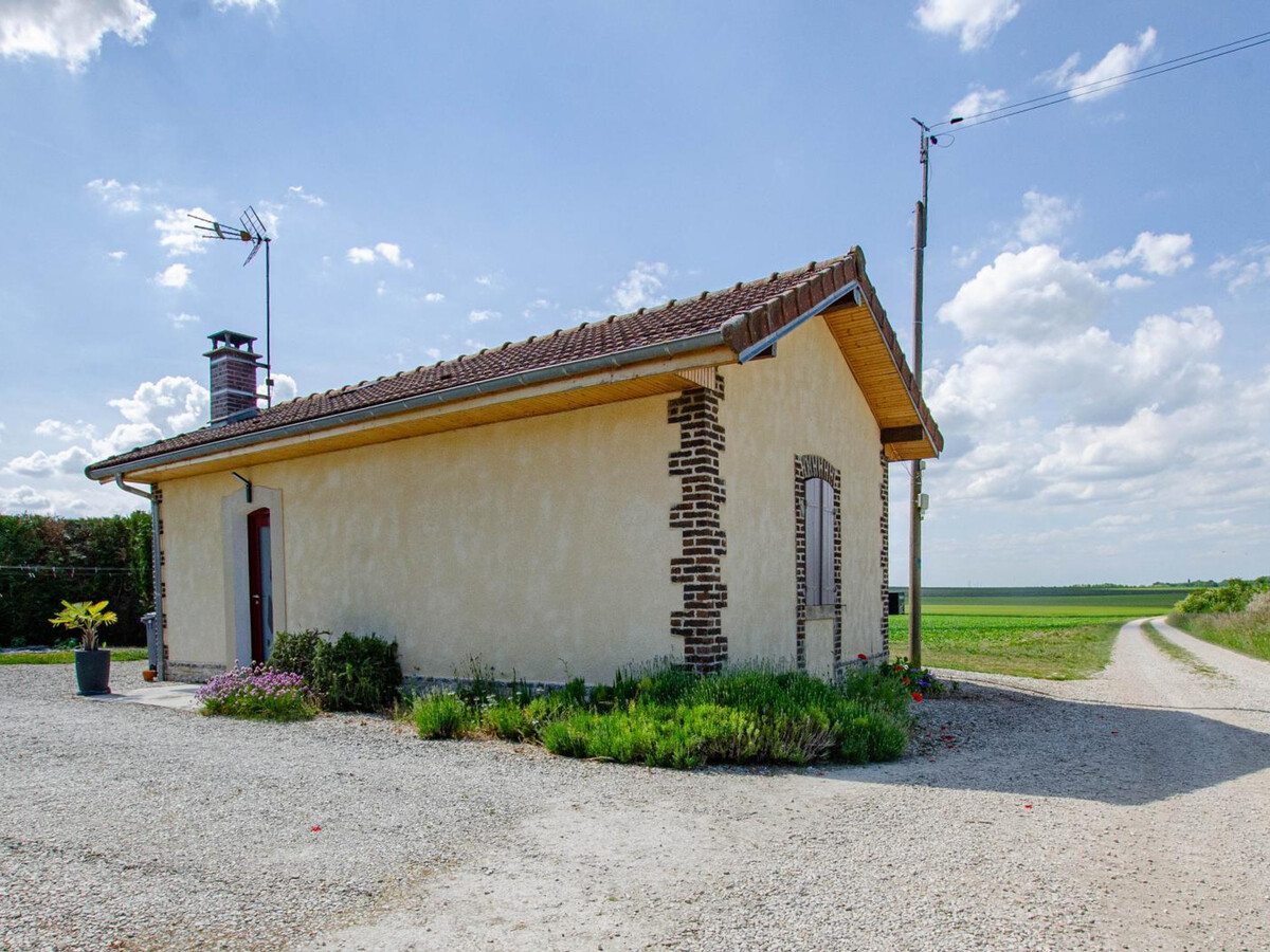 Gîte champêtre 2 pers. - 800 m² de terrain près de Troyes - Photo 17