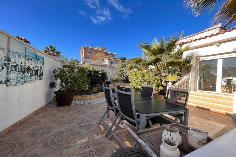 Villa Cuidad Quesada - Maison 6 pers. piscine privée - Photo 8