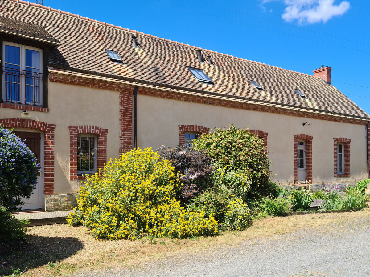 Longère sarthoise 6 chambres, 15 couchages, à 20 min du Mans - Photo 1