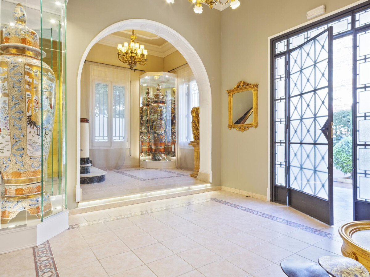 Villa Victoria Barcelona – 550 m² spa, piscine et salle de jeux - Photo 4