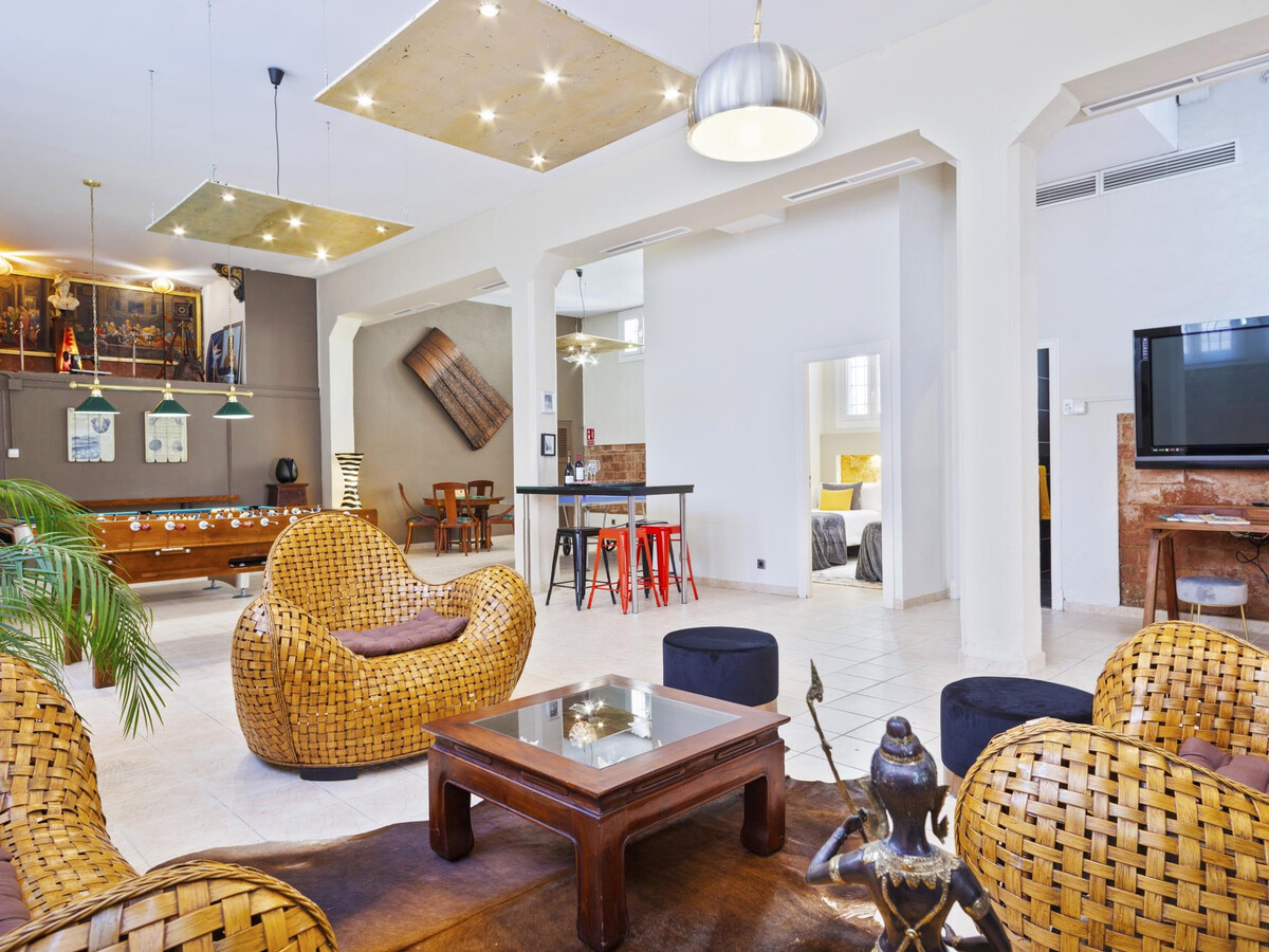 Villa Victoria Barcelona – 550 m² spa, piscine et salle de jeux - Photo 10