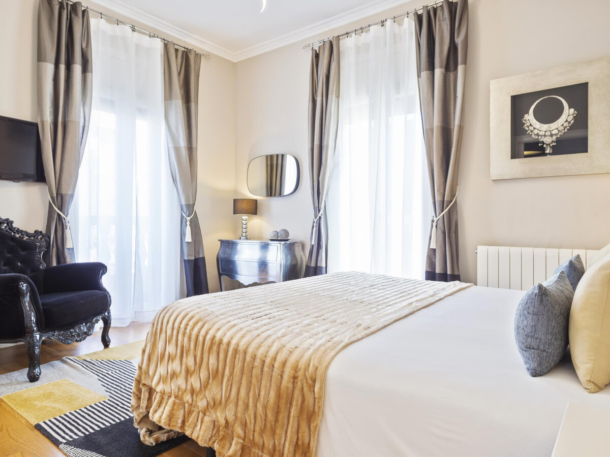 Villa Victoria Barcelona – 550 m² spa, piscine et salle de jeux - Photo 16