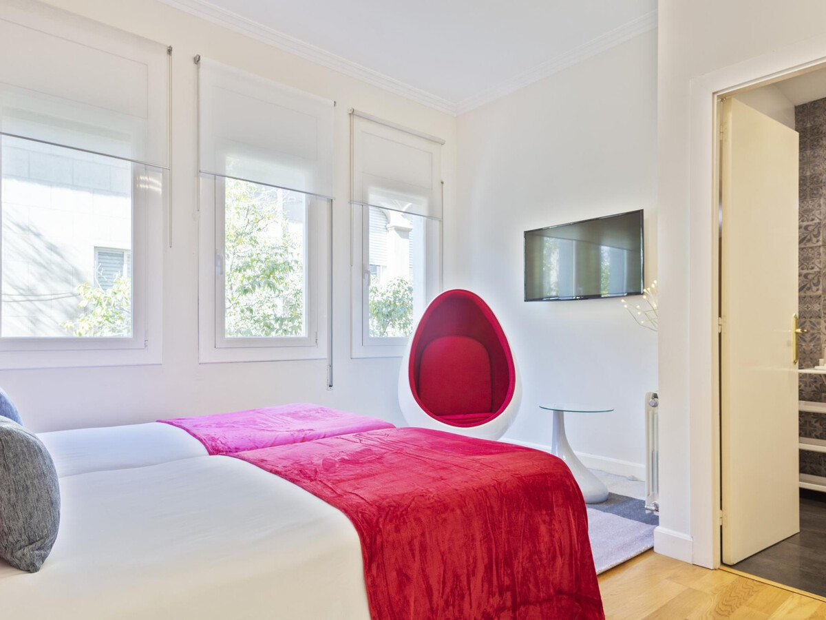 Villa Victoria Barcelona – 550 m² spa, piscine et salle de jeux - Photo 18