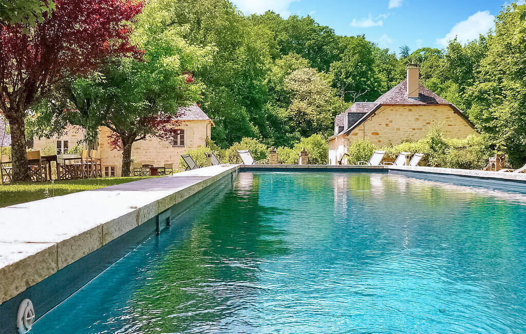 Maison de vacances du 19ème siècle avec piscine à Sarrazac - Photo 10