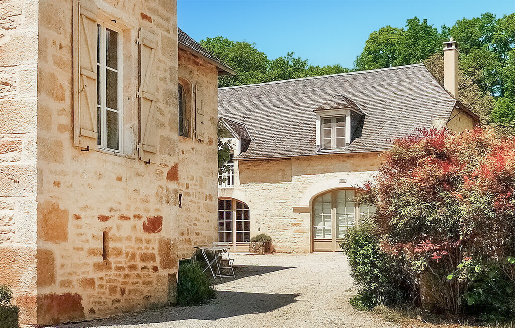 Maison de vacances du 19ème siècle avec piscine à Sarrazac - Photo 15