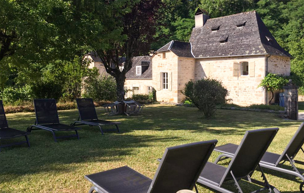Maison 19ème siècle avec piscine à Sarrazac - Photo 9
