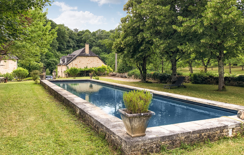 Maison 19ème siècle avec piscine à Sarrazac - Photo 10
