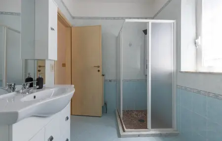 Maison de campagne italienne à Valpromaro, 6 personnes : photo 24