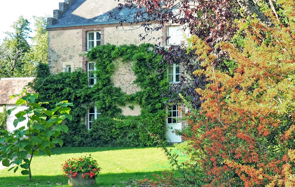 Maison rustique au Château de la Barre, Conflans sur Anille - Photo 1