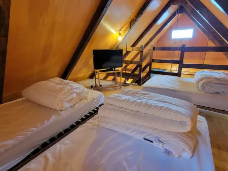 Chalet 5 personnes à Saint-Michel-de-Chaillol, balcon sud et vue : photo 11