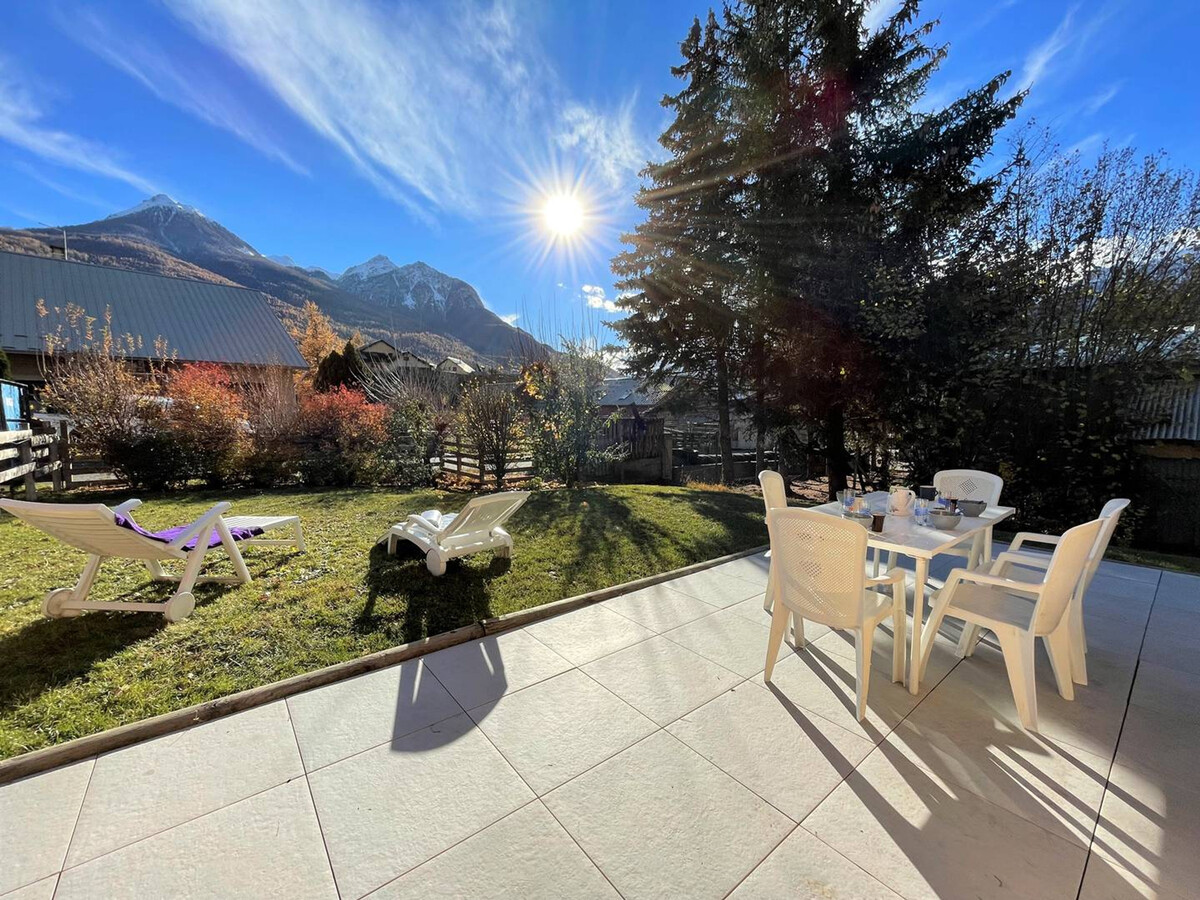 Maison duplex 90m² jardin sud et 3 parkings - Briançon - Photo 1