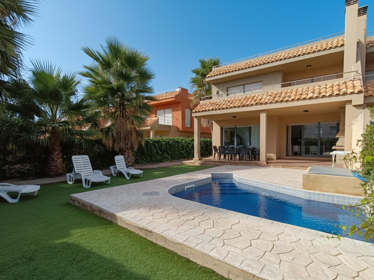 Villa 5 chambres à 100m de la mer avec piscine privée - Photo 2