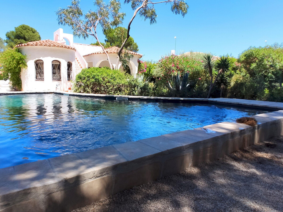 Villa rustique 6 personnes, piscine d'eau salée & jardin méditerranéen - Photo 3
