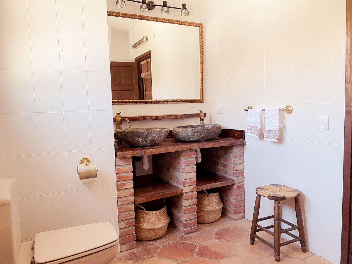 Villa rustique 6 personnes, piscine d'eau salée & jardin méditerranéen - Photo 11