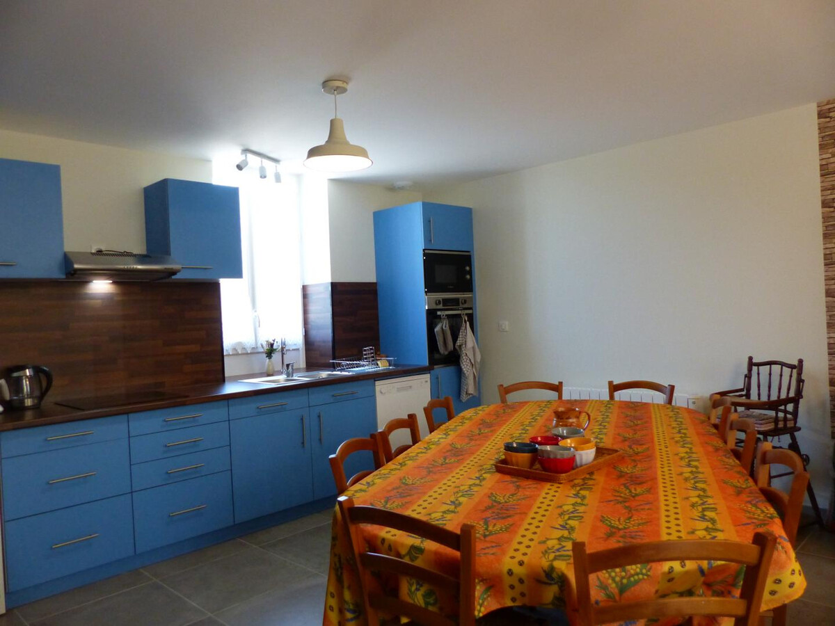 Ancien presbytère du XIXe siècle, 10 pers, Fourilles - Photo 4