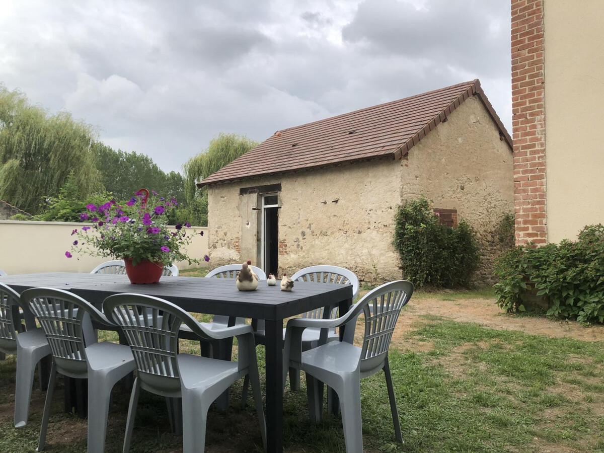 Ancien presbytère du XIXe siècle, 10 pers, Fourilles - Photo 23