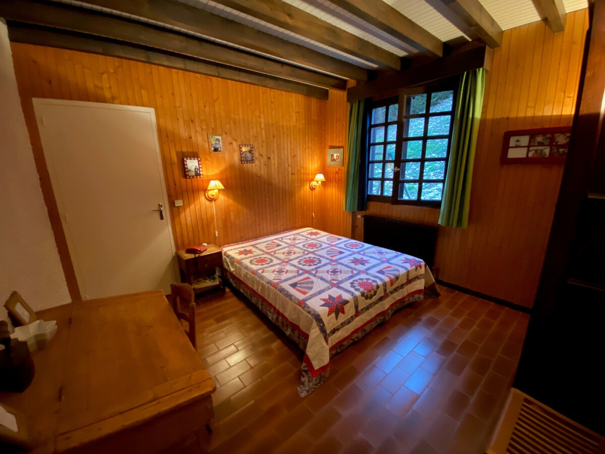 Chalet savoyard 10 pers, 4 chambres, parking privé - Photo 8