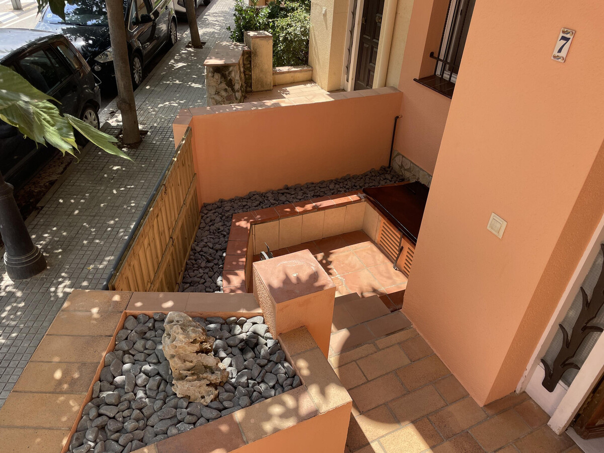 Maison 6 pers. vue rivière Fluvià, centre Sant Pere - Photo 26