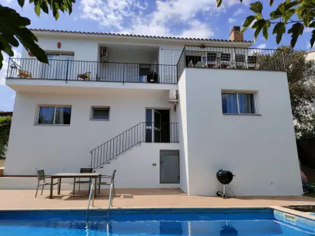 Villa 4 étages Begur : piscine 8x4m, terrasse vue mer : photo 4