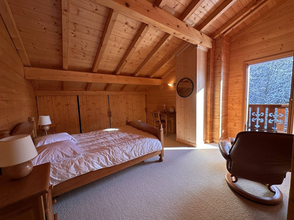 Chalet 165 m² aux Carroz, 4 ch., balcon sud panoramique - Photo 7