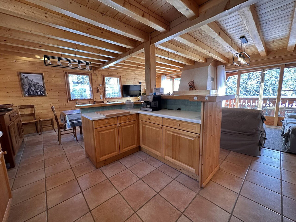 Chalet 165 m² aux Carroz, 4 ch., balcon sud panoramique - Photo 14