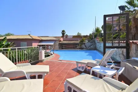 Villa Elonora, maison méditerranéenne avec piscine à Terrauzza : photo 5