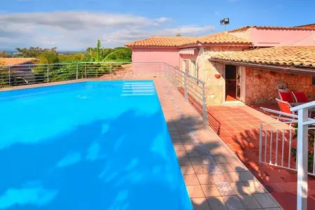 Villa Elonora, maison méditerranéenne avec piscine à Terrauzza : photo 7