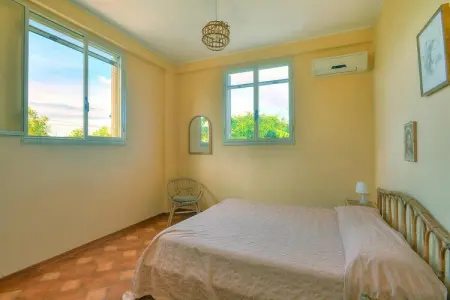 Villa Elonora, maison méditerranéenne avec piscine à Terrauzza : photo 13