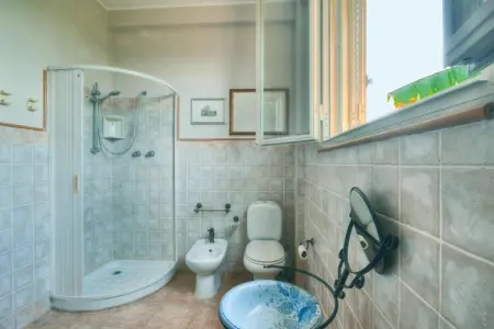 Villa Elonora, maison méditerranéenne avec piscine à Terrauzza : photo 19