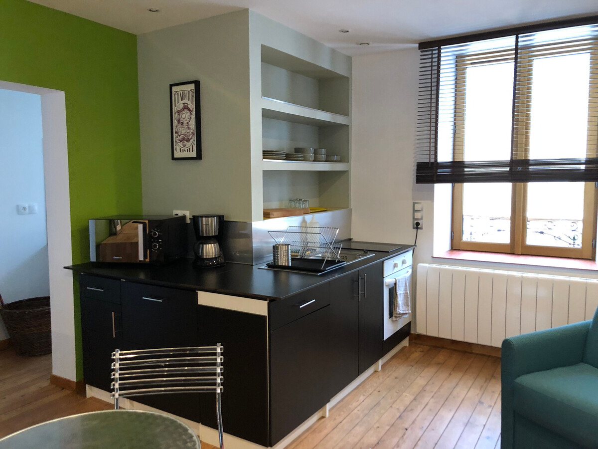 L'Abitibi, 40m² lumineux avec vue mairie et église - Photo 3
