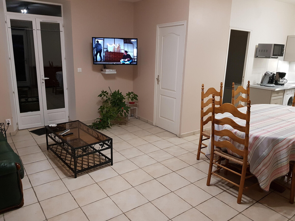 Duplex 2 chambres, jardin privatif et parking à Lorcy - Photo 1