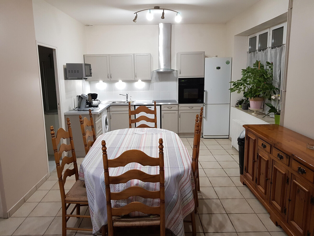 Duplex 2 chambres, jardin privatif et parking à Lorcy - Photo 3